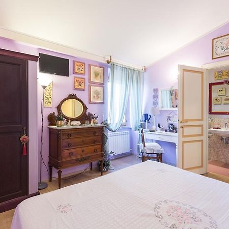 Bed And Breakfast A Casa Delle Fate Ассізі Екстер'єр фото