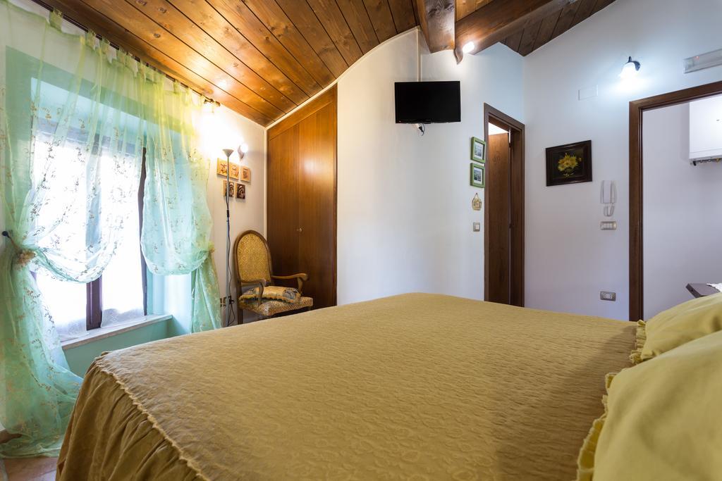 Bed And Breakfast A Casa Delle Fate Ассізі Екстер'єр фото