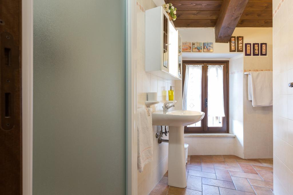 Bed And Breakfast A Casa Delle Fate Ассізі Екстер'єр фото