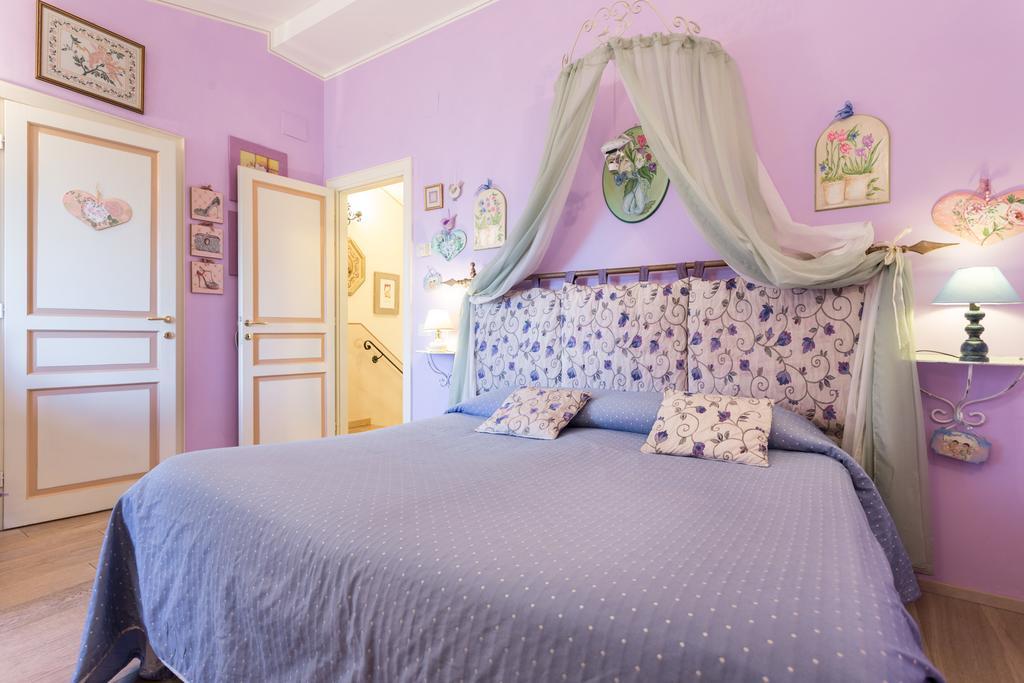 Bed And Breakfast A Casa Delle Fate Ассізі Екстер'єр фото