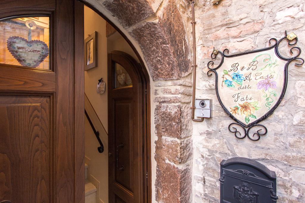 Bed And Breakfast A Casa Delle Fate Ассізі Екстер'єр фото