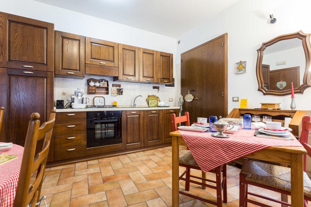 Bed And Breakfast A Casa Delle Fate Ассізі Номер фото