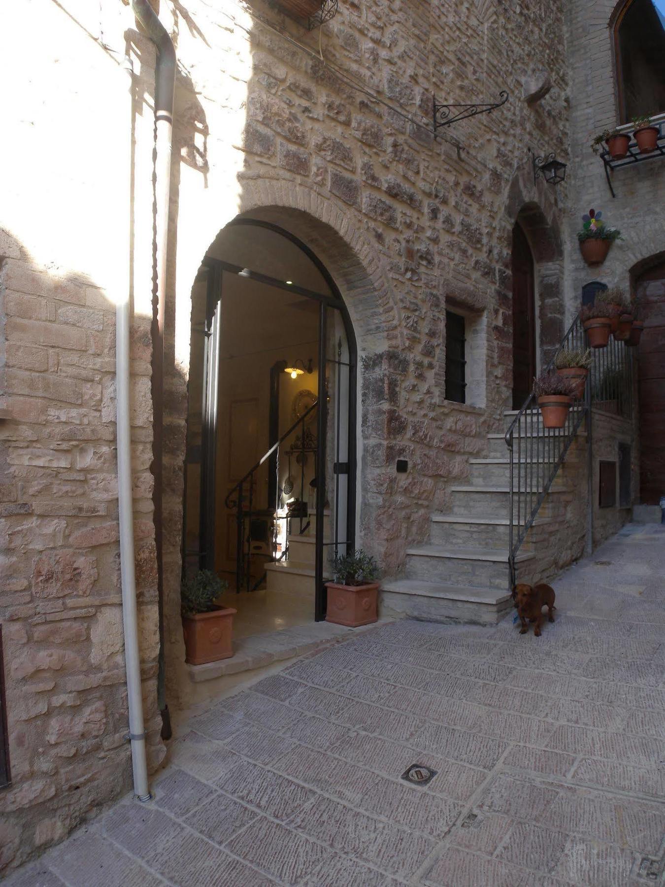 Bed And Breakfast A Casa Delle Fate Ассізі Екстер'єр фото